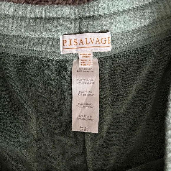 PJ salvage Gold Star Status Shorts NWT - Picture 5 of 8